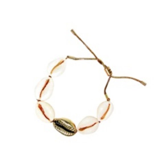 Logan Tay Puka Shell Bracelet - Picture 5 of 6